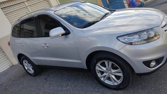 HYUNDAI SANTA FÉ 3.5 MPFI GLS V6 24V 285CV GASOLINA 4P AUTOMÁTICO HYUNDAI SANTA FÉ 3.5 MPFI GLS V6 24V 285CV GASOLINA 4P AUTOMÁTICO